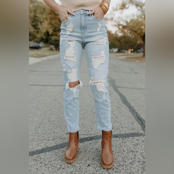 CELIO 80’s STYLE DENIM SEXY MOM JEANS:PLEATED HIGH RISE, STRAIGHT DISTRESSED LEG - Picture 6 of 16